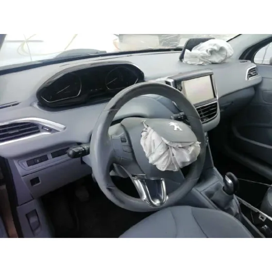 PEUGEOT 208 '2012 ALLURE PLATA