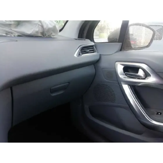 PEUGEOT 208 '2012 ALLURE PLATA