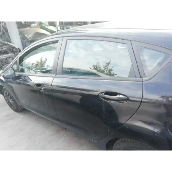 FORD FIESTA (CB1) '2010 TITANIUM NEGRO