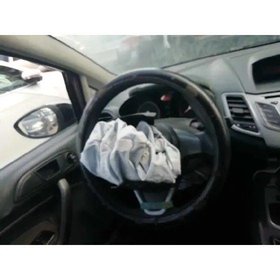FORD FIESTA (CB1) '2010 TITANIUM NEGRO