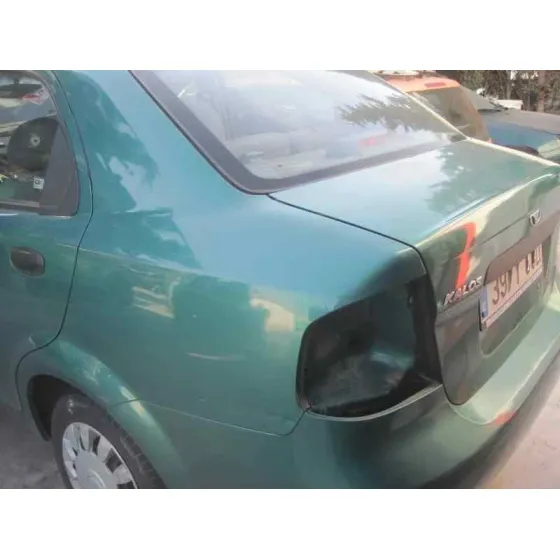 DAEWOO KALOS '2002 1.4 SE VERDE