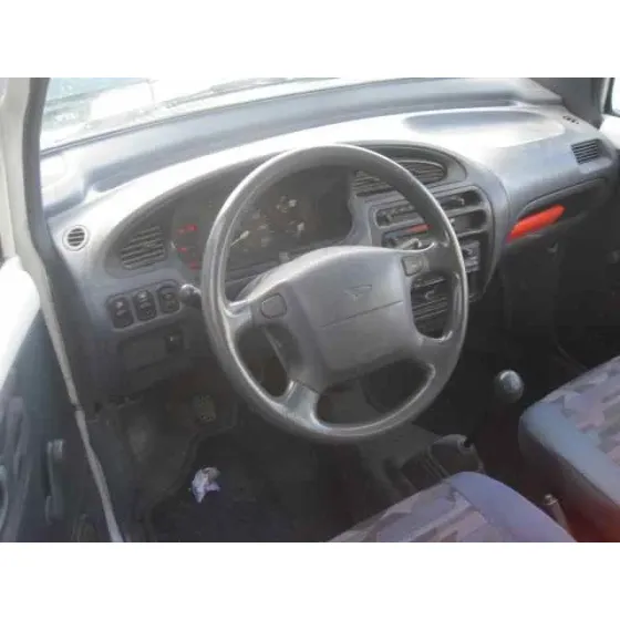 DAIHATSU MOVE '1998 L6 BLANCO
