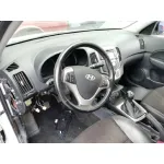 HYUNDAI I30 HYUNDAI I30 '2011 STYLE BLANCO 2010