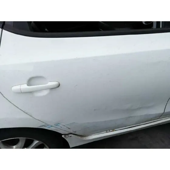 HYUNDAI I30 '2011 STYLE BLANCO