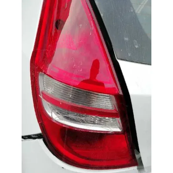HYUNDAI I30 '2011 STYLE BLANCO