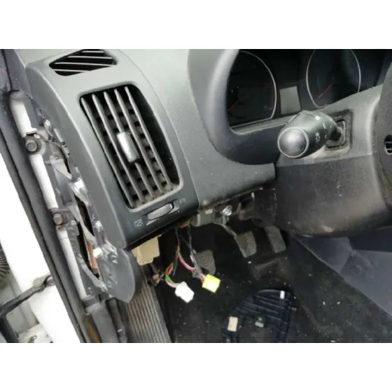 HYUNDAI I30 '2011 STYLE BLANCO