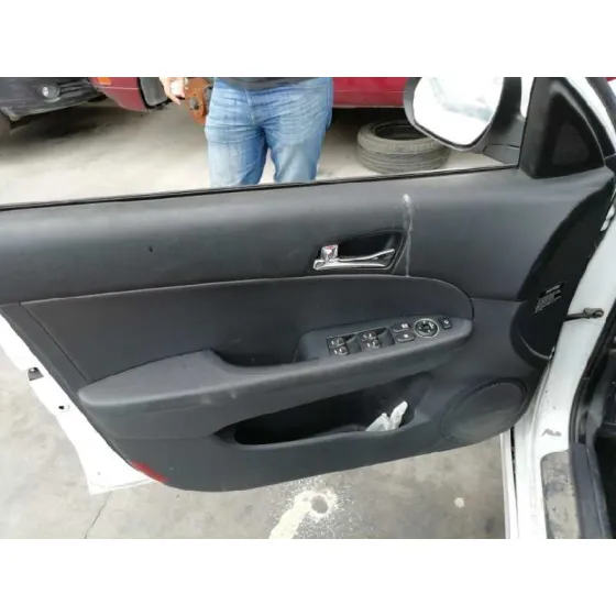 HYUNDAI I30 '2011 STYLE BLANCO
