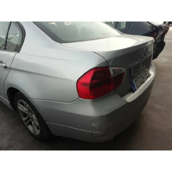 BMW SERIE 3 BERLINA (E90) '2008 320D GRIS