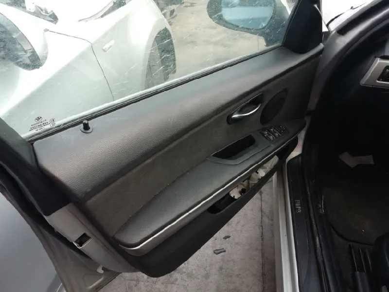 BMW SERIE 3 BERLINA (E90) '2008 320D GRIS