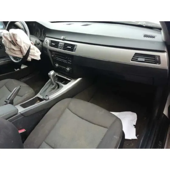 BMW SERIE 3 BERLINA (E90) '2008 320D GRIS