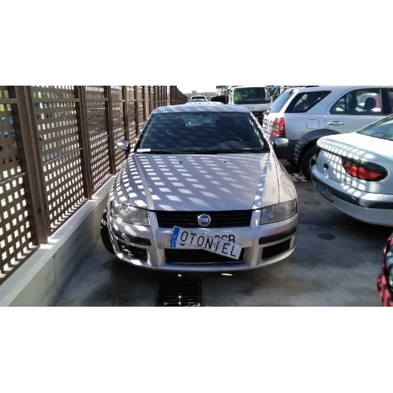 FIAT STILO (192) '2002 1.6 16V ACTIVE PLATA