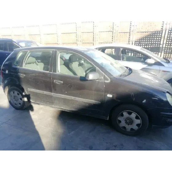 VOLKSWAGEN POLO (9N1) '2004 1.4 TDI NEGRO