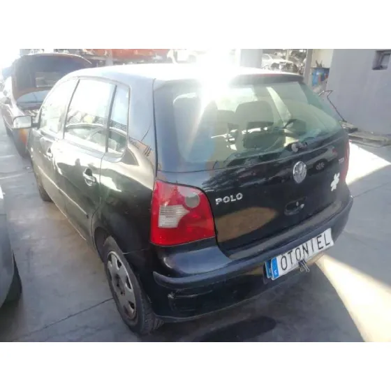 VOLKSWAGEN POLO (9N1) '2004 1.4 TDI NEGRO