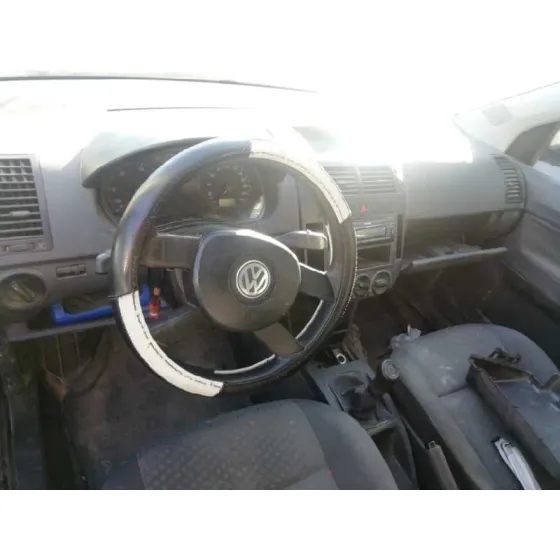 VOLKSWAGEN POLO (9N1) '2004 1.4 TDI NEGRO