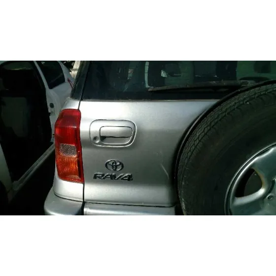 TOYOTA RAV 4 (A2) '2003 1.8 LUNA PLATA