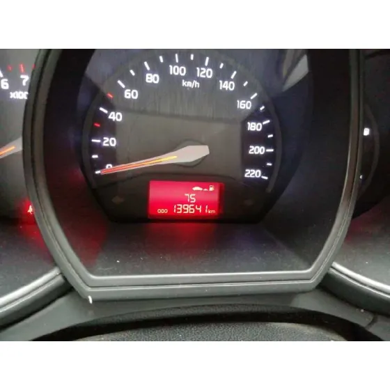 KIA RIO '2014 1.2 CAT ROJO