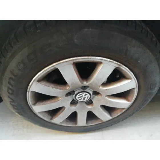 VOLKSWAGEN PASSAT BERLINA (3B3) '2004 EDITION GRIS