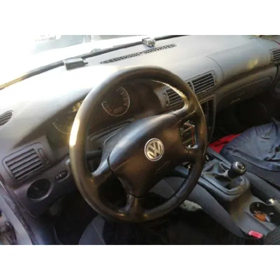 VOLKSWAGEN PASSAT BERLINA (3B3) '2004 EDITION GRIS