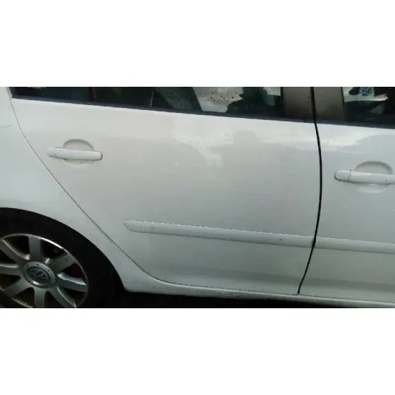 VOLKSWAGEN GOLF V BERLINA (1K1) '2006 HIGHLINE BLANCO