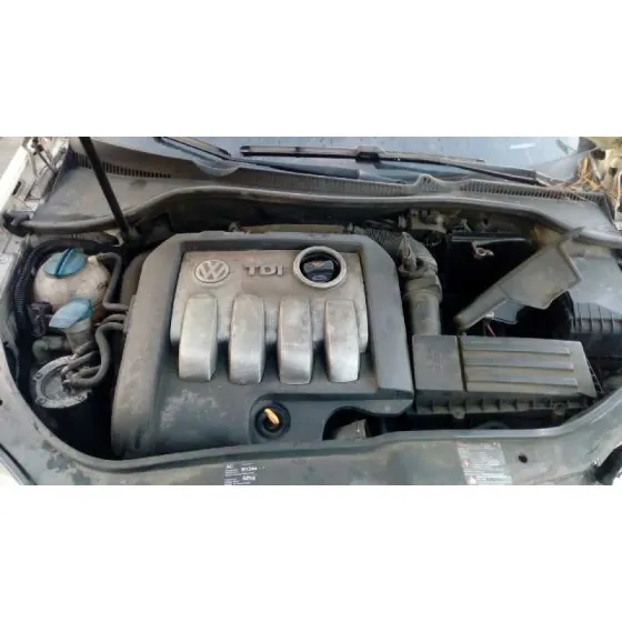 VOLKSWAGEN GOLF V BERLINA (1K1) '2006 HIGHLINE BLANCO