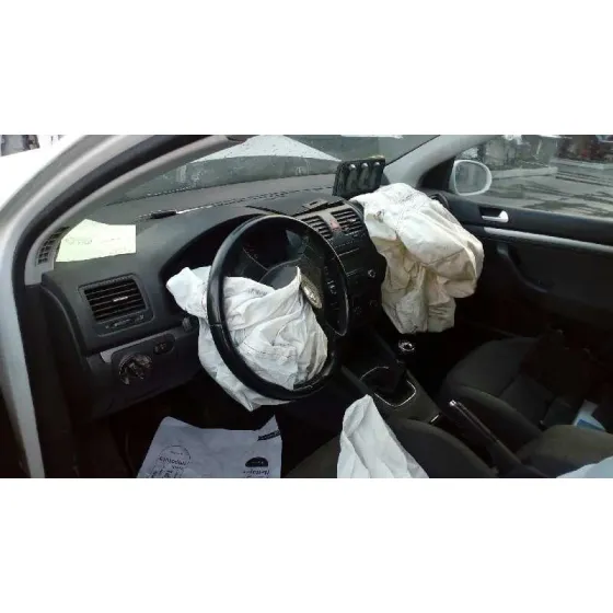 VOLKSWAGEN GOLF V BERLINA (1K1) '2006 HIGHLINE BLANCO