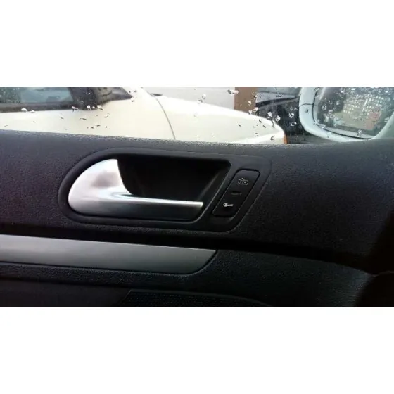 VOLKSWAGEN GOLF V BERLINA (1K1) '2006 HIGHLINE BLANCO