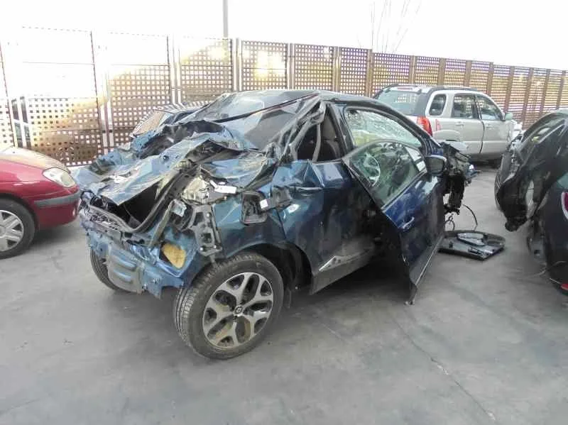 RENAULT CAPTUR RENAULT CAPTUR '2017 LUXE AZUL 2013