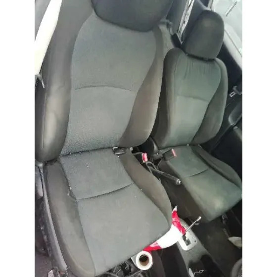 TOYOTA YARIS '2013 HYBRID FEEL! BLANCO