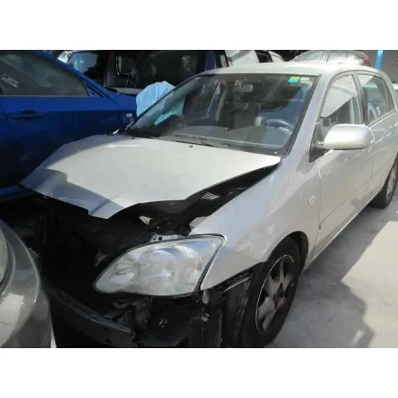 TOYOTA COROLLA (E12) '2006 2.0 D-4D LINEA LUNA BERLINA PLATA