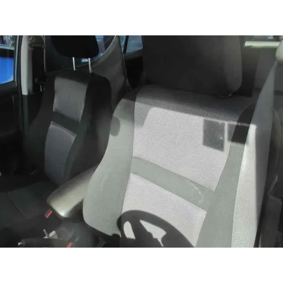 TOYOTA COROLLA (E12) '2006 2.0 D-4D LINEA LUNA BERLINA PLATA