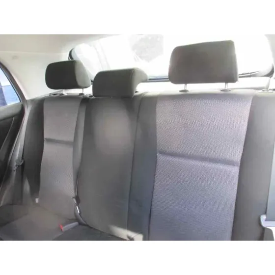 TOYOTA COROLLA (E12) '2006 2.0 D-4D LINEA LUNA BERLINA PLATA