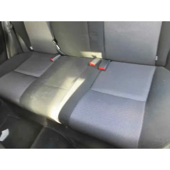 TOYOTA COROLLA (E12) '2006 2.0 D-4D LINEA LUNA BERLINA PLATA