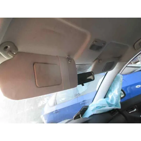 TOYOTA COROLLA (E12) '2006 2.0 D-4D LINEA LUNA BERLINA PLATA