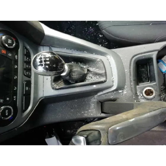 FORD FOCUS LIM. (CB8) '2011 TITANIUM GRIS