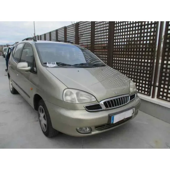 DAEWOO TACUMA '2000 SX DORADO