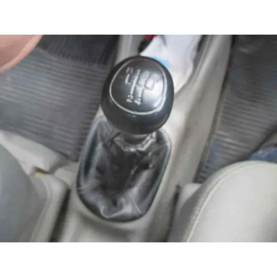 DAEWOO TACUMA '2000 SX DORADO