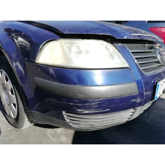 VOLKSWAGEN PASSAT BERLINA (3B3) '2001 COMFORTLINE AZUL OSCURO