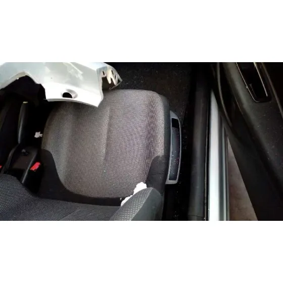 CITROEN C4 COUPE '2006 COLLECTION GRIS PLATA