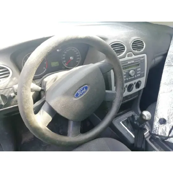 FORD FOCUS BERLINA (CAP) '2006 GHIA GRIS