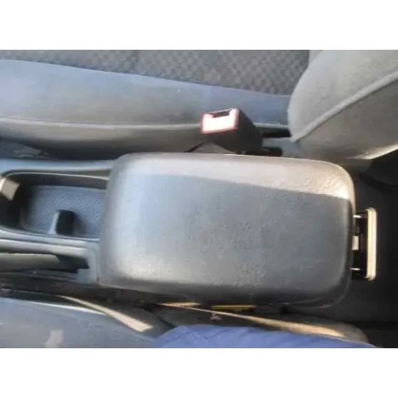 TOYOTA AVENSIS BERLINA (T 22) '2002 1.8 SOL (4-PTAS.) PLATA