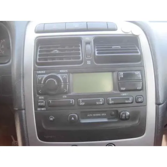TOYOTA AVENSIS BERLINA (T 22) '2002 1.8 SOL (4-PTAS.) PLATA