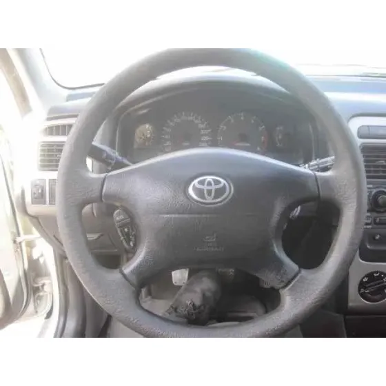 TOYOTA AVENSIS BERLINA (T 22) '2002 1.8 SOL (4-PTAS.) PLATA
