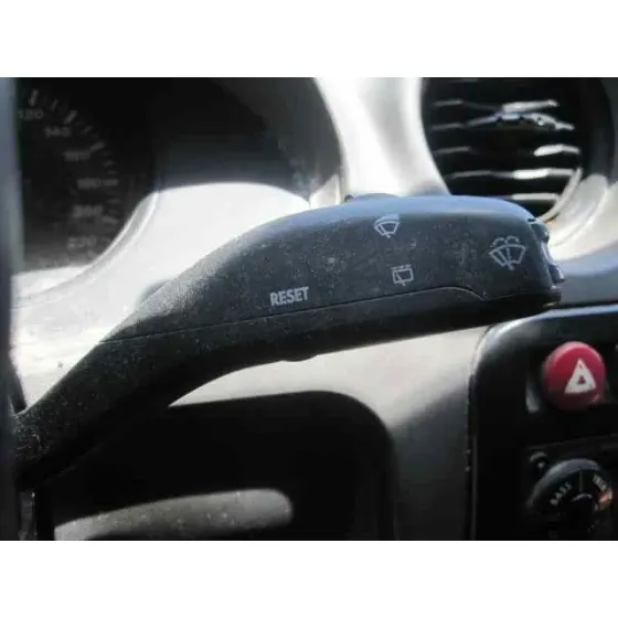 SEAT IBIZA (6L1) '2002 COOL PLATA