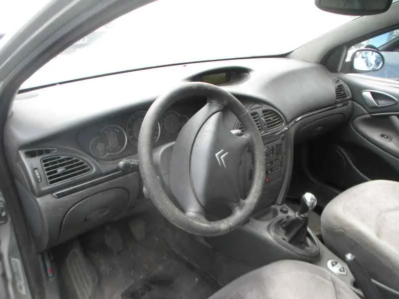 CITROEN C5 BERLINA '2005 1.6 16V HDI FAP GRIS