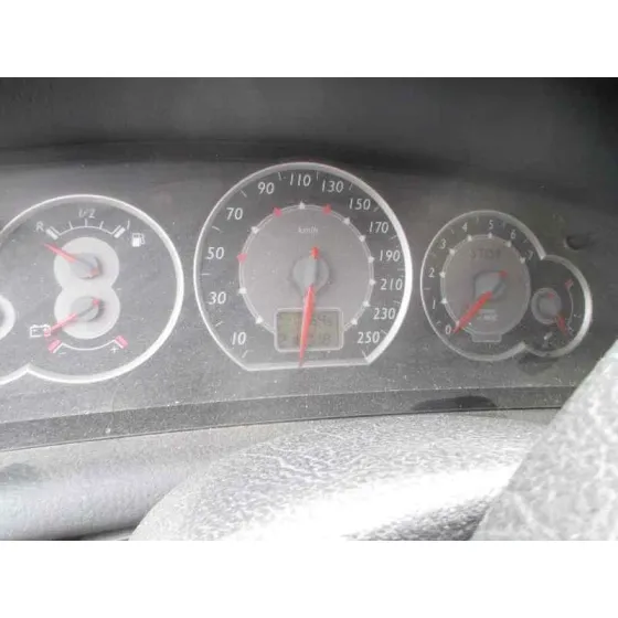 CITROEN C5 BERLINA '2005 1.6 16V HDI FAP GRIS