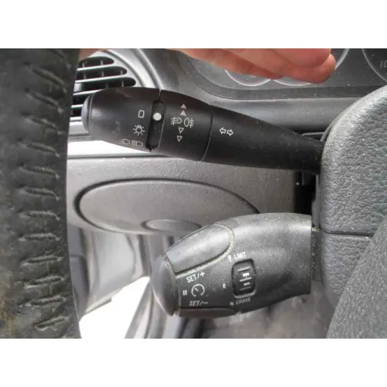 CITROEN C5 BERLINA '2005 1.6 16V HDI FAP GRIS