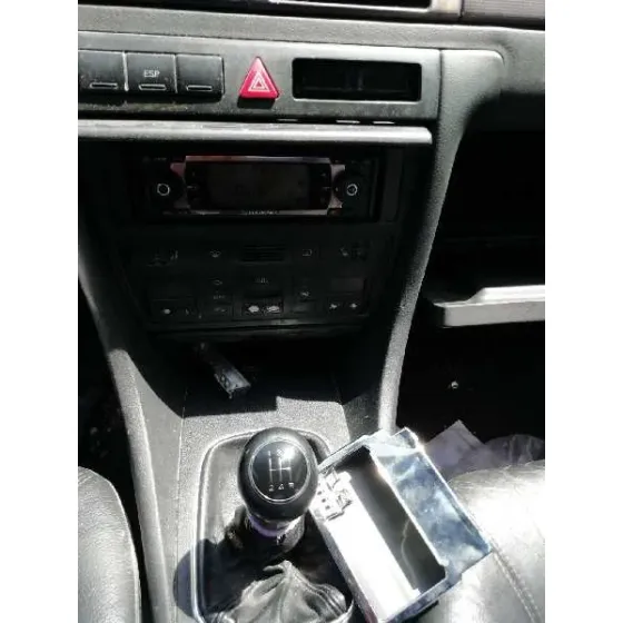AUDI A6 BERLINA (4B2) '2002 1.9 TDI NEGRO