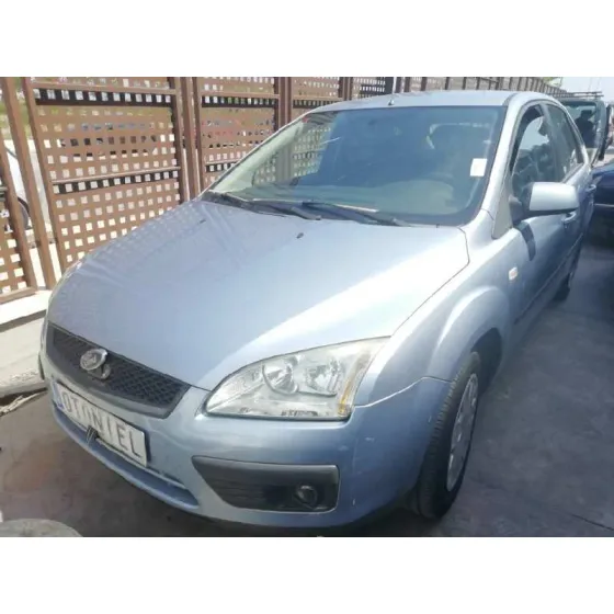 FORD FOCUS BERLINA (CAP) '2006 AMBIENTE (D) AZUL