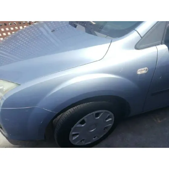 FORD FOCUS BERLINA (CAP) '2006 AMBIENTE (D) AZUL