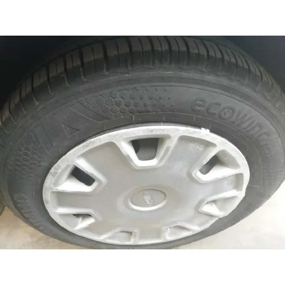 FORD FOCUS BERLINA (CAP) '2006 AMBIENTE (D) AZUL